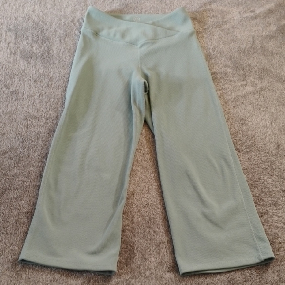 Move Theology Crossover Waistband Wide Leg Pants